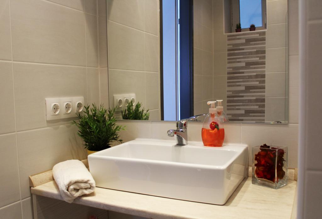 Broadway Center Rooftop View Apartment بودابست المظهر الخارجي الصورة